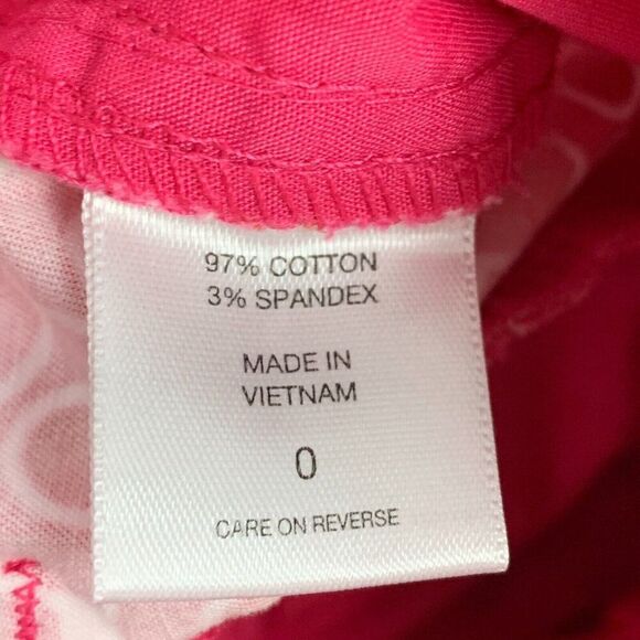 New York & Co. Shorts sz 0 Pink Circular Pattern Cuffed 4" Inseam - Picture 6 of 7